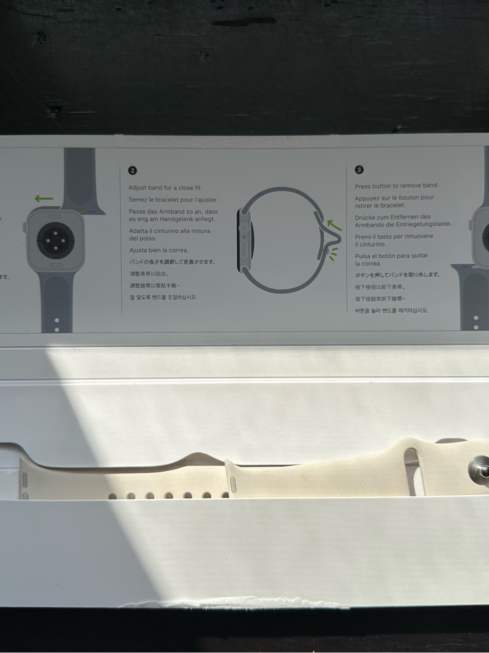 Official Apple Watch Sport Band 40mm Starlight (Cream) S/M Stainless Steel Pin - Picture 5 of 6
